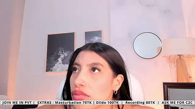 tiffany_low - Tiffany_Low's free webcam - UK Sex Cams