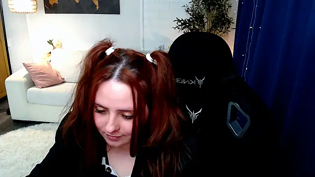 Hennessy_bunny webcam