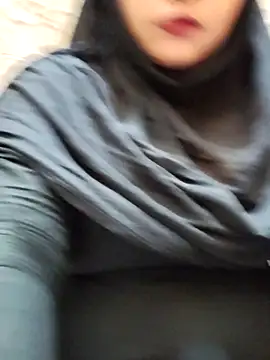 Indian-Nazia live sex cam