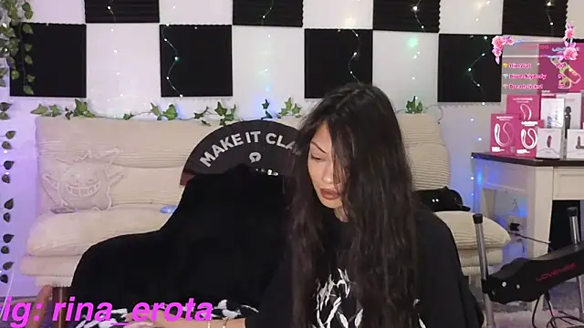 RinaErota webcam
