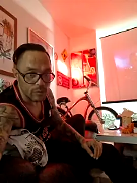 Mr_Graffitimile webcam