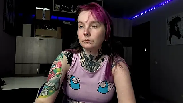 HighelikeGirl webcam