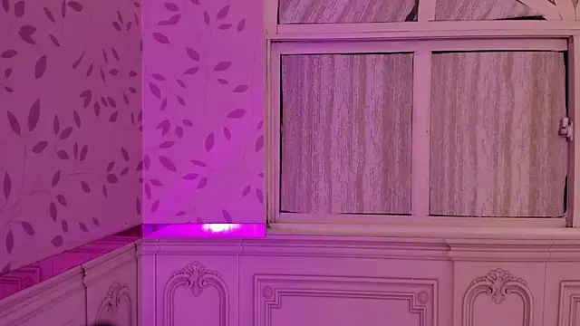 alisha_desire webcam