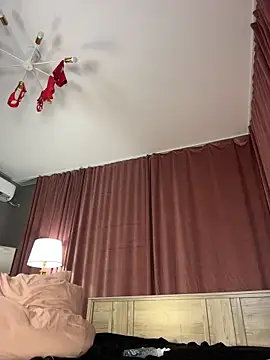 DriveThruKira webcam