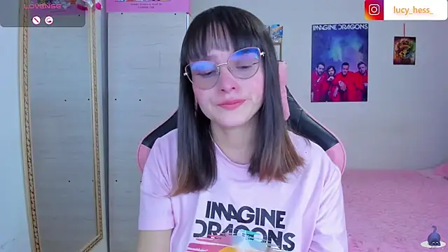 Lucyy-hess webcam