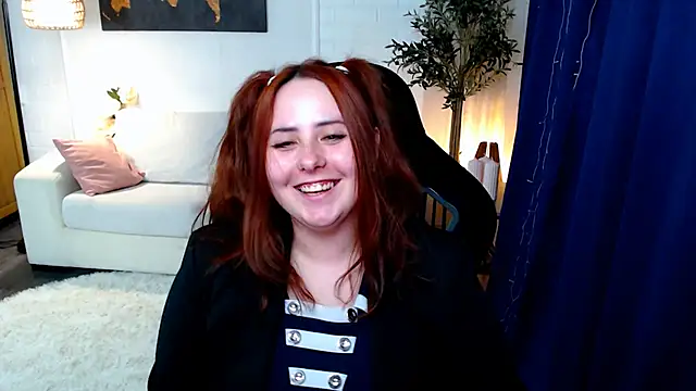 Hennessy_bunny webcam