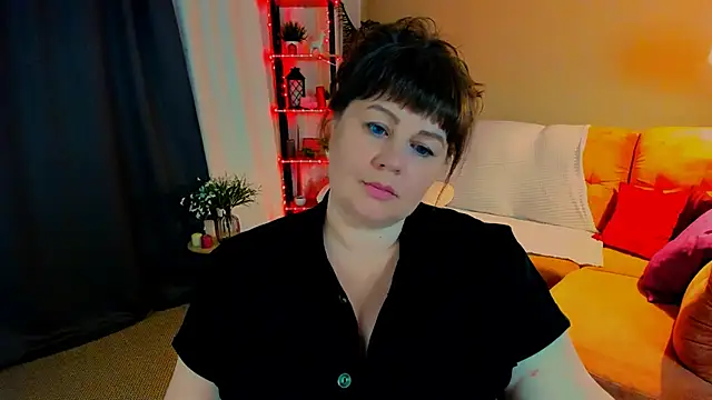 crystaalstaar - CrystaalStaar's free webcam - UK Sex Cams