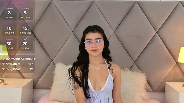 oliviadiaz - OliviaDiaz's free webcam - UK Sex Cams