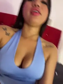 Webcam Model (Luna_20x)  is live.Free join now!