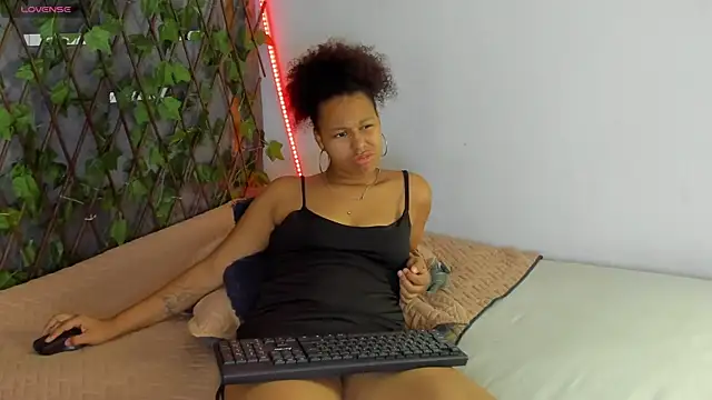 tatianasquirthot webcam