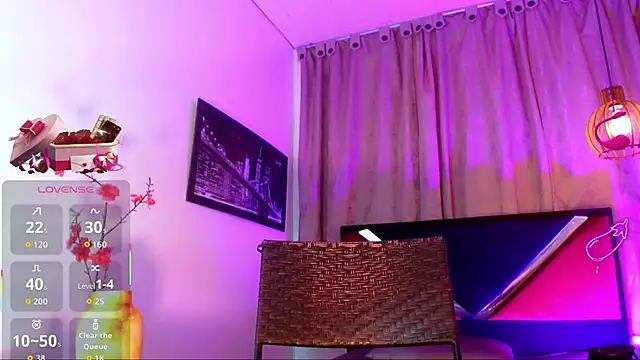 katha_Crawford webcam