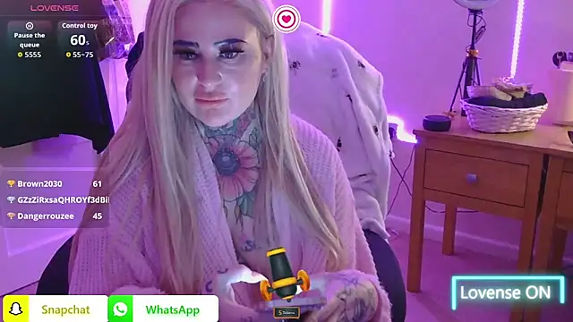 emobarbiedoll webcam