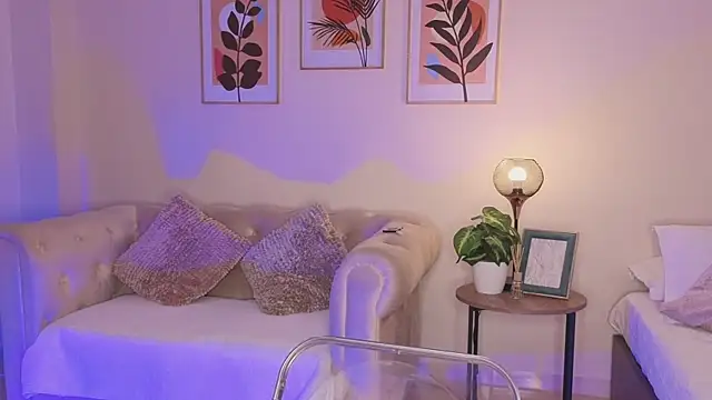 DahianaWalcott webcam