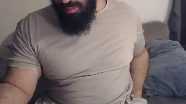 hugemachohandsome webcam