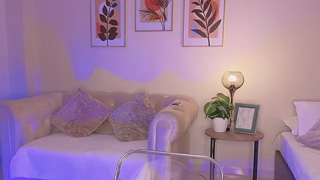 DahianaWalcott webcam