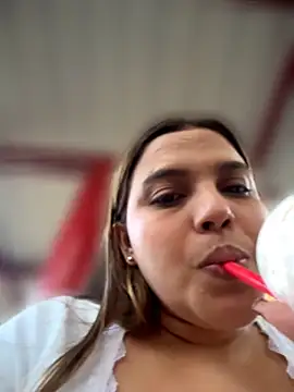 colibri_xxx (F young) - PLAY PUSSY