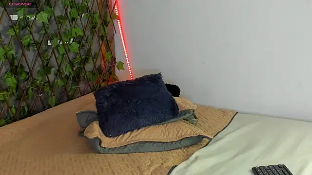 tatianasquirthot webcam