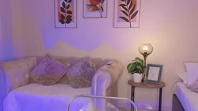 DahianaWalcott webcam