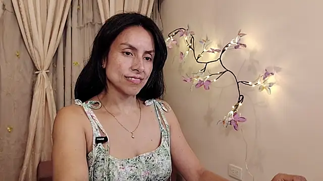 Bella_Exhibition webcam