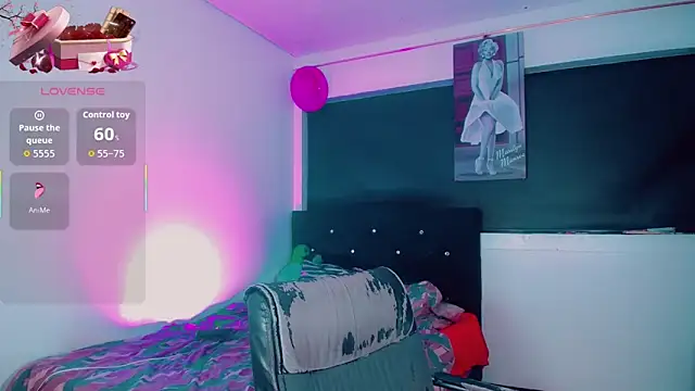 Kendall_hornyy webcam