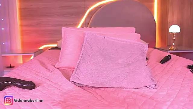 danna_berlin_ webcam