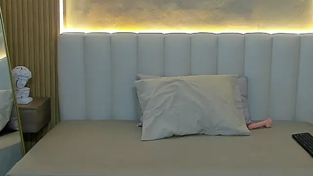 Michelle_Saenz_ webcam