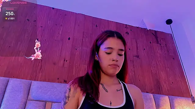 camilaa_smith_ webcam