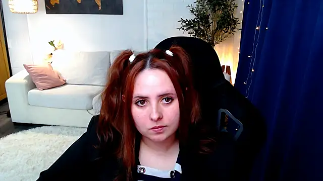 Hennessy_bunny webcam