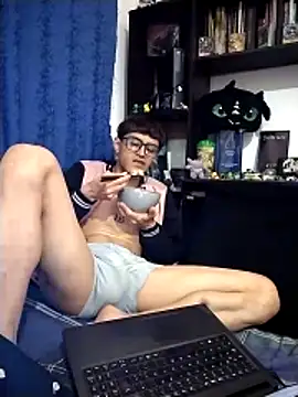 AoA-BoyStudent webcam