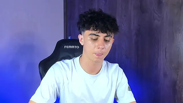 Demian_cute18 webcam