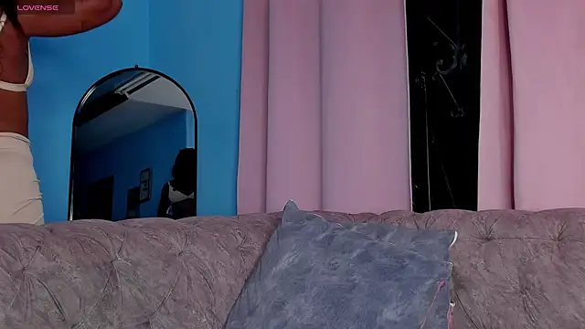 IsabellaBromsS webcam