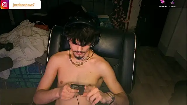 JordanShow webcam