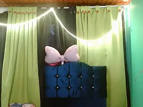 Violettadreams webcam