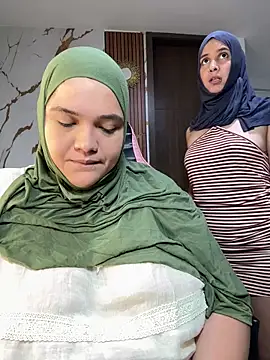 sweetmuslim01's live cam