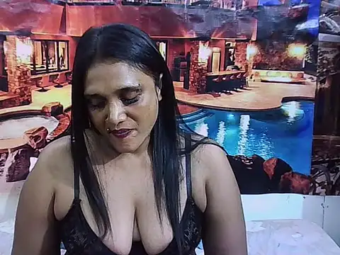 IndianSexyLady20 webcam