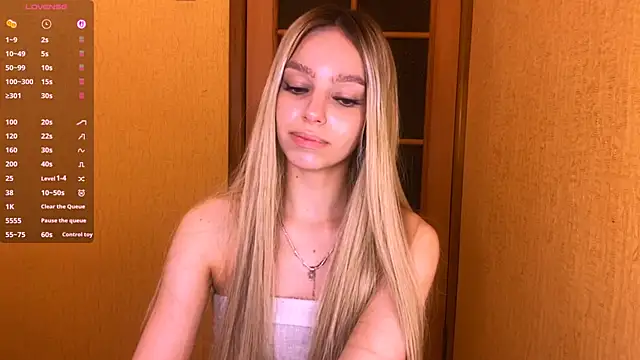 YawingSanguine webcam