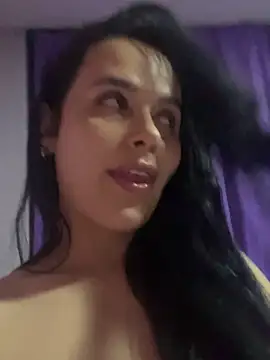 leila_moretti webcam