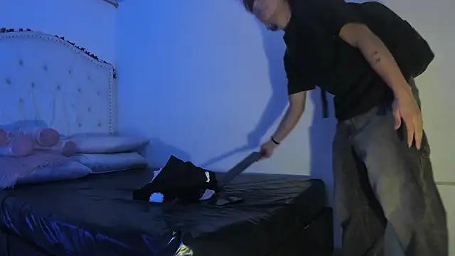 Catalina-Santanaa's room