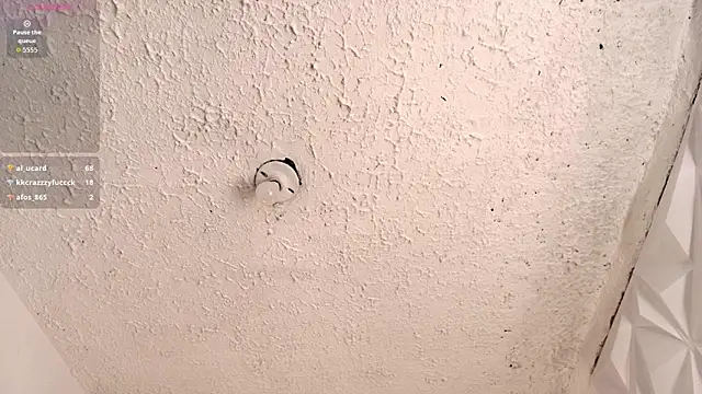 aliceinflames webcam