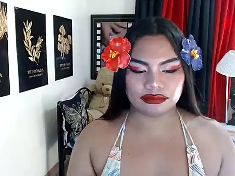 TSbrianaHugeCock webcam