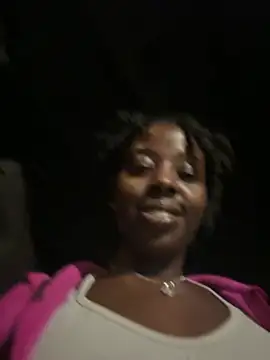 choclatepeaach webcam