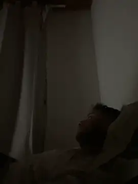 Michaell_Spinelly webcam