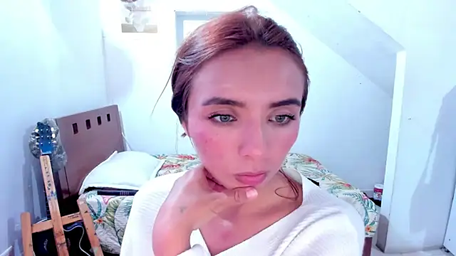 megan_doll2123 webcam