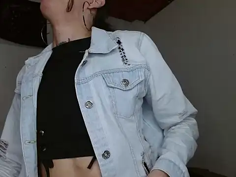 Scarlett_crastrawberry webcam