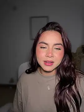 Zarahs_Blare1 webcam