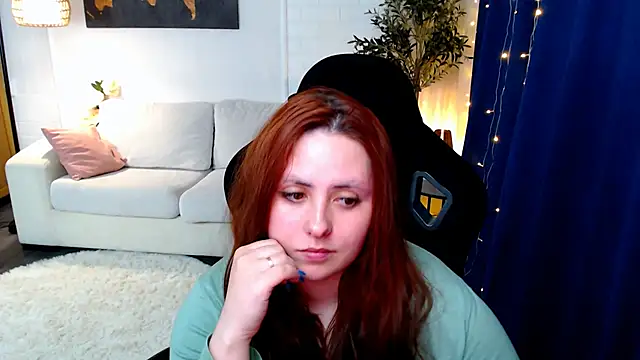 Hennessy_bunny webcam