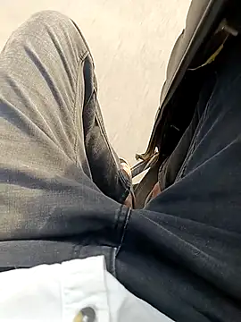 Rocky-badboy_cum4me webcam