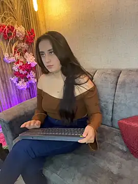 Antonella_Julieta webcam