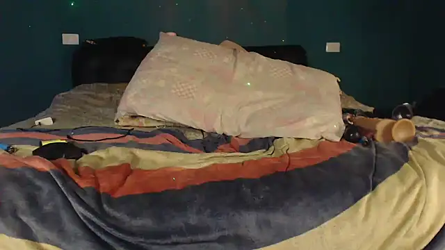 Karendolly__8 webcam