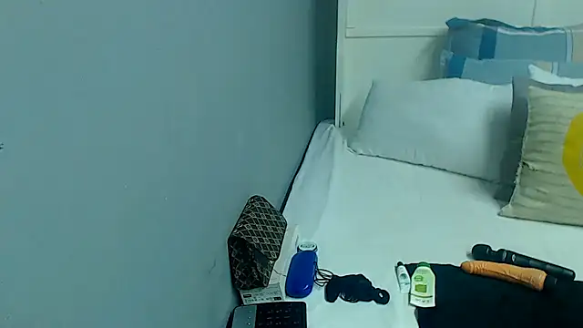 Brunettedevon33 webcam